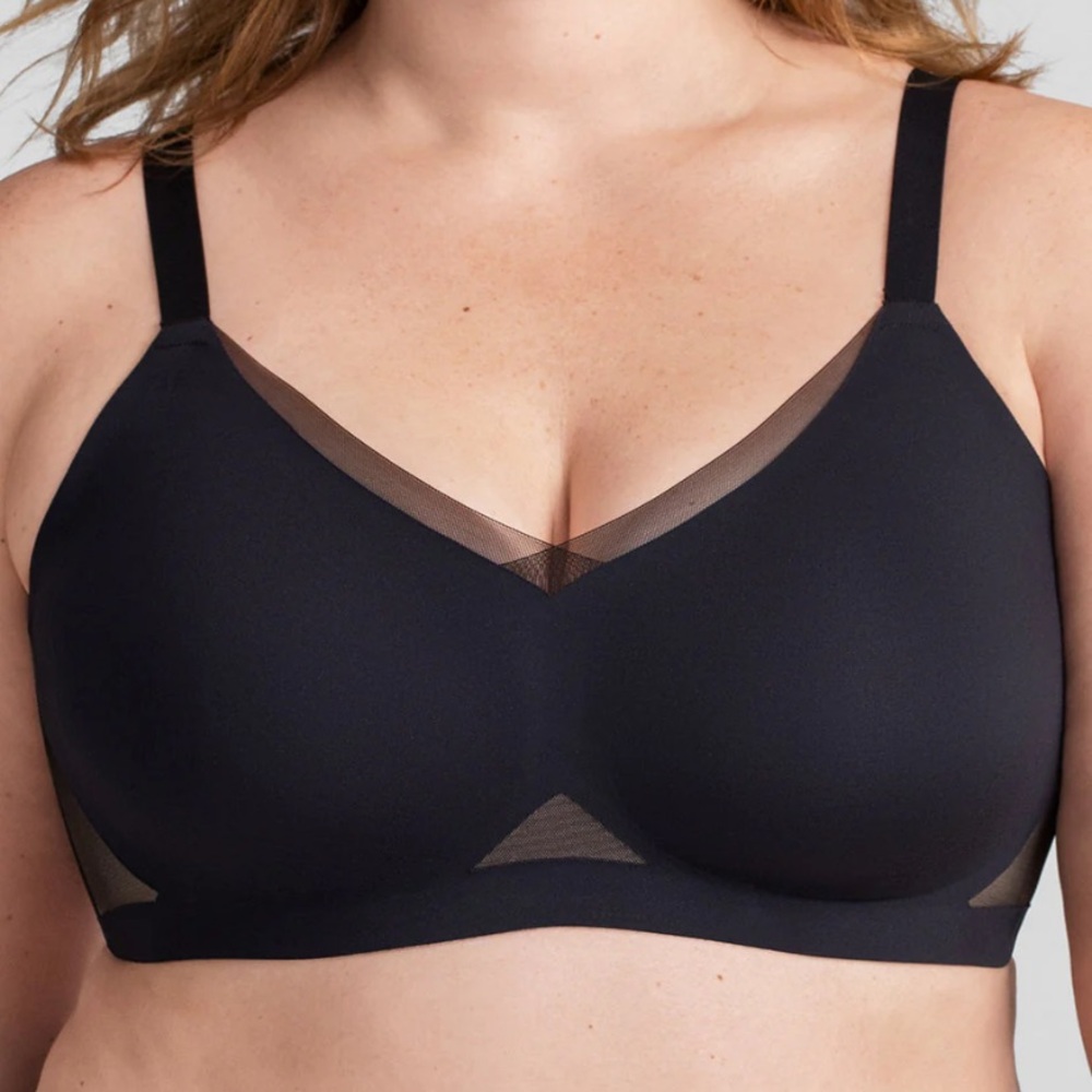 🎉LAST CALL🎉 Honeylove Runway CrossOver V- Neck Black Comfort Bra 3X
